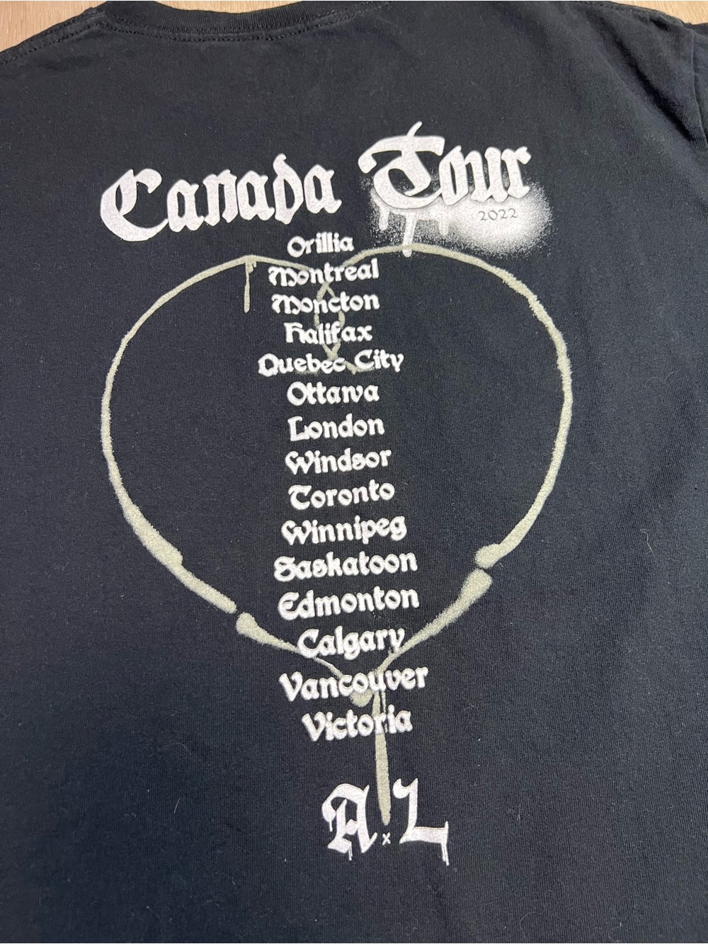 Avril Lavigne Love SuxBlack Graphic Tee Official 2022 Concert Merch Canada Tour - Picture 7 of 7